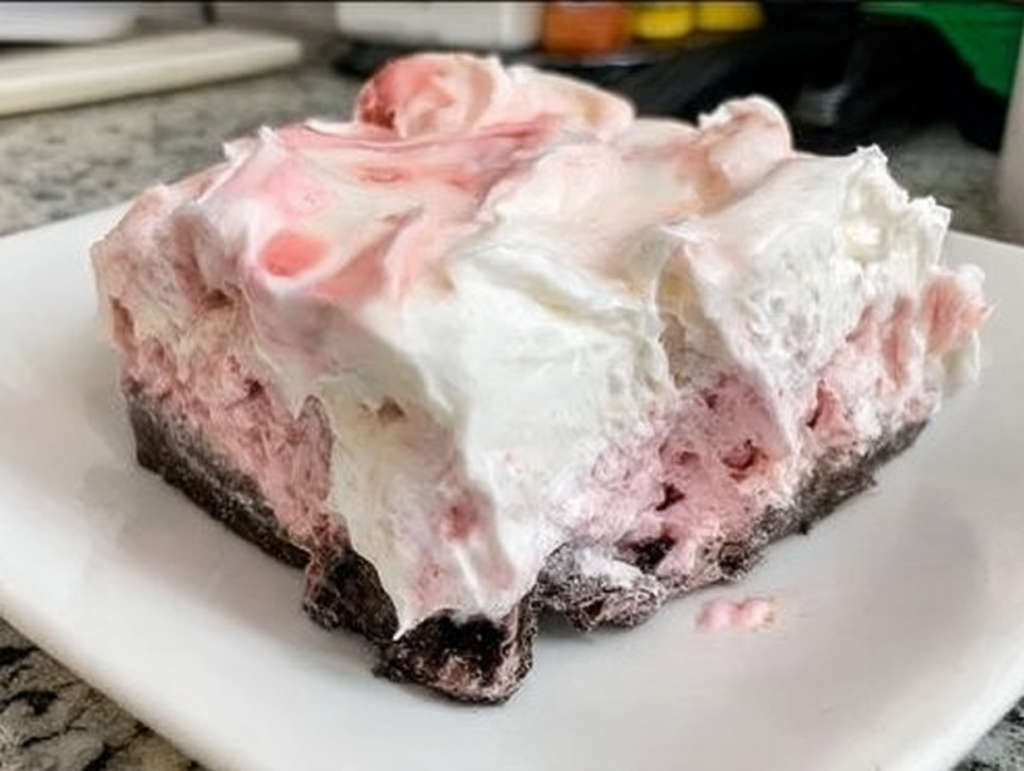 Raspberry Chocolate dessert lasagna recipe